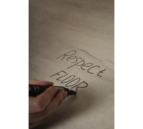 SPC Respect 0,5/43 (1220 х 184 х 5 мм) с подложкой 4204 Дуб Серый (2,2448 кв м)