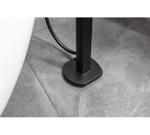 Смеситель для ванны Allen Brau Infinity 5.21009-31 (с внутренней частью) черный матовый