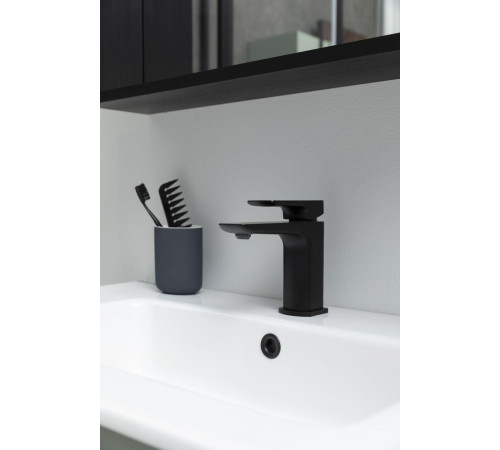 Смеситель для раковины Allen Brau Infinity 5.21001-31 черный матовый