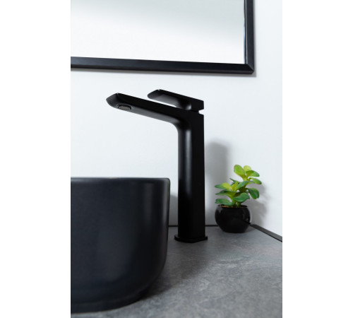 Смеситель для раковины Allen Brau Infinity 5.21002-31 черный матовый